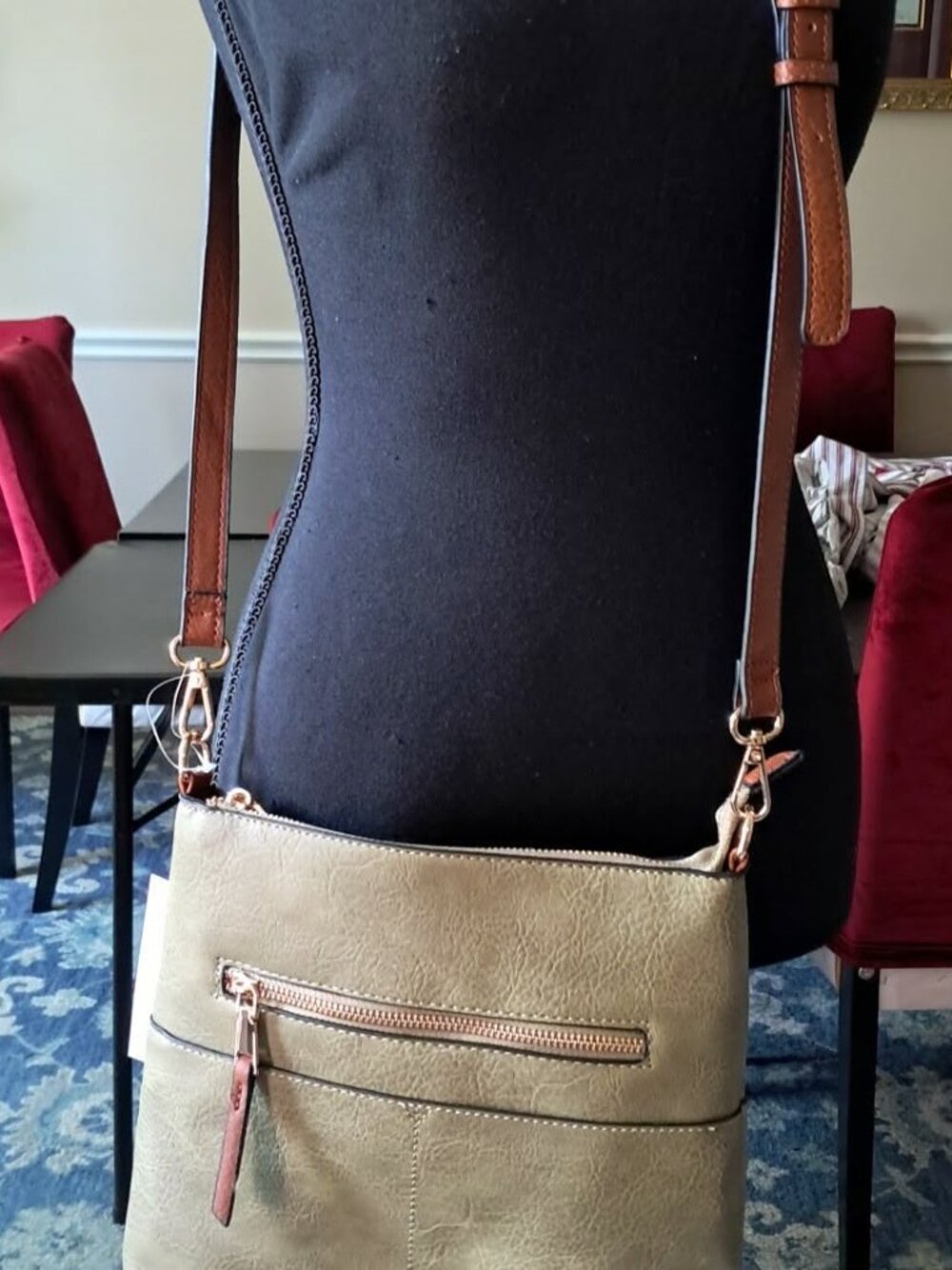 Le Miel Sage Green Crossbody Bag - Picture 6 of 11